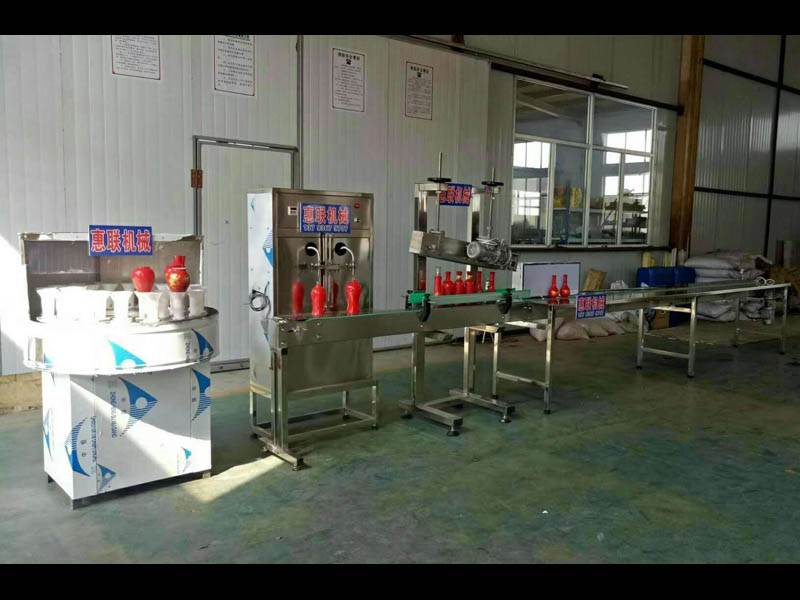 小型果酒定量灌裝機(jī)