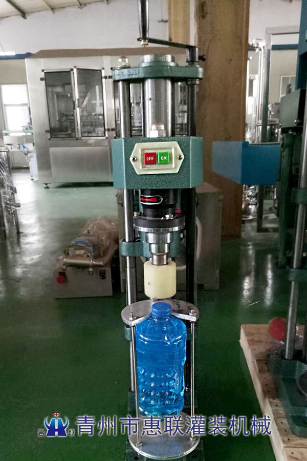 玻璃水旋蓋封口機(jī)